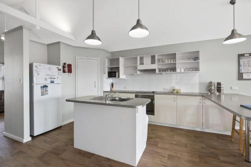 22 Kestrel Place- PRIVATE JETTY, Exmouth