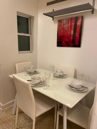 Others 5, Alluring 3 Bedroom Apartment in NYC ST, New York