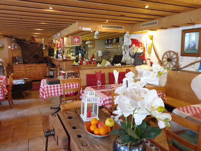 Food & Drinks 4, L'Auberge de L'Ours, Aigle