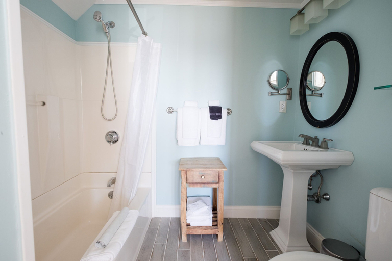 Bathroom 4, Woods Hole Inn, Barnstable