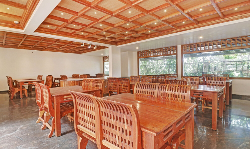 Food & Drinks 5, Elephant Route Resort, Theni
