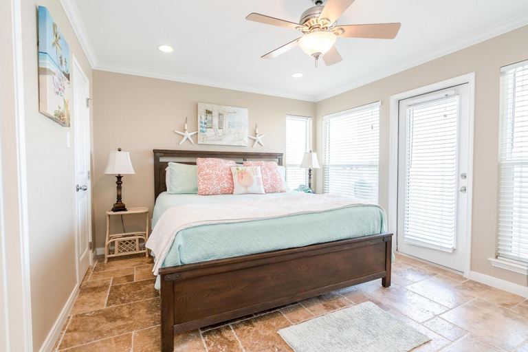 Bedroom 3, Steps to Pool and Beach Amazing Views From Two Balconies, Galveston