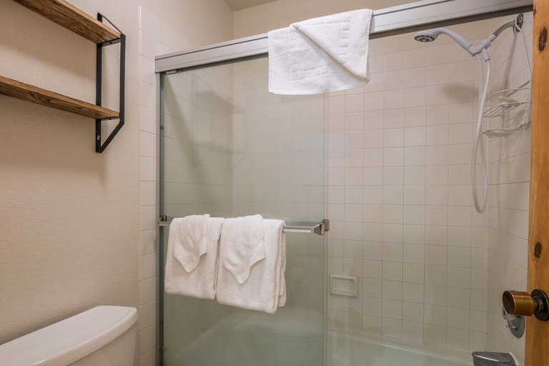 Bathroom 3, Snowcreek I 25, Mono