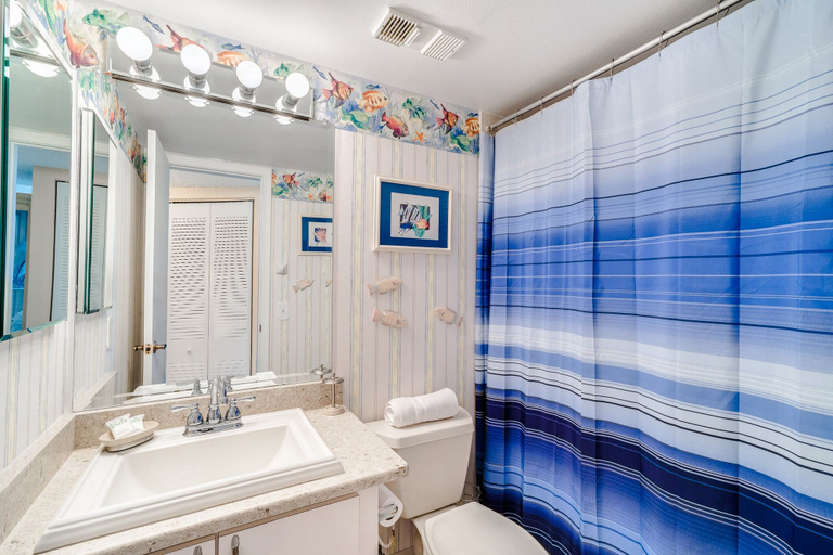 Bathroom 5, Palma Del Mar E-608, Pinellas