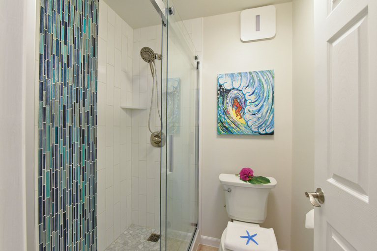 Bathroom 5, Royal Kahana 920, Maui