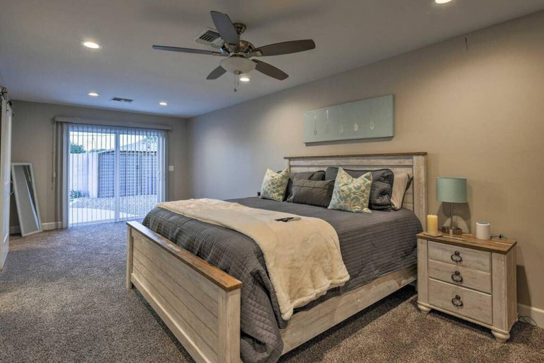 Bedroom 2, Spacious Updated 5 min to OLD Town Heated Pool, Maricopa