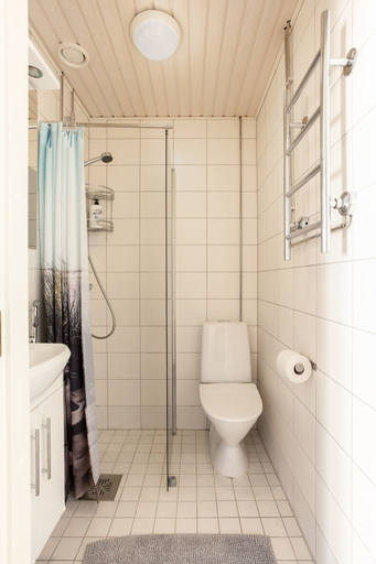Bathroom, Compact studio in the center of Helsinki, Uusimaa