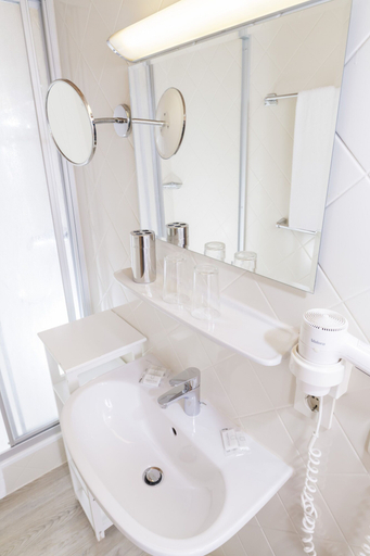 Bathroom 2, Appartements Bernhofer, Zell am See