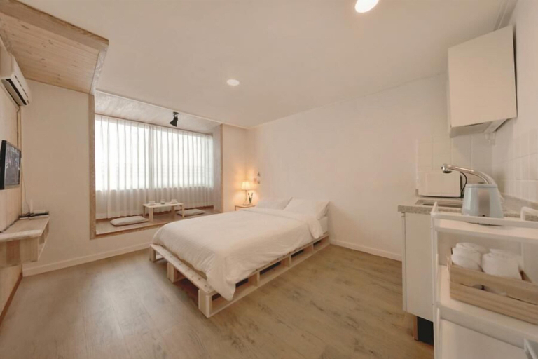 Bedroom 3, Goseong Parsley House Pension, Goseong