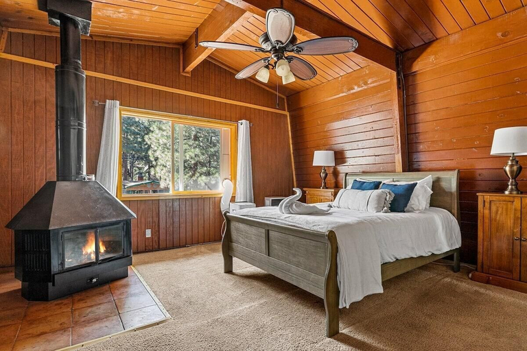 Bedroom 3, W Sherwood Rd NT 44 Serenity, San Bernardino