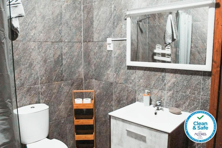 Bathroom 4, Vintage Place - Azorean Guest House, Ponta Delgada