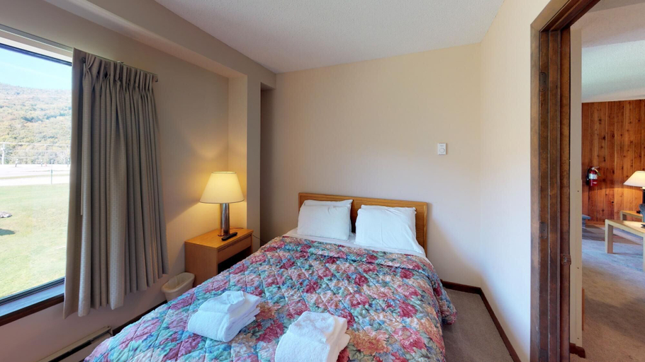Bedroom 4, Mt Green 3-e10 in Killington, Rutland