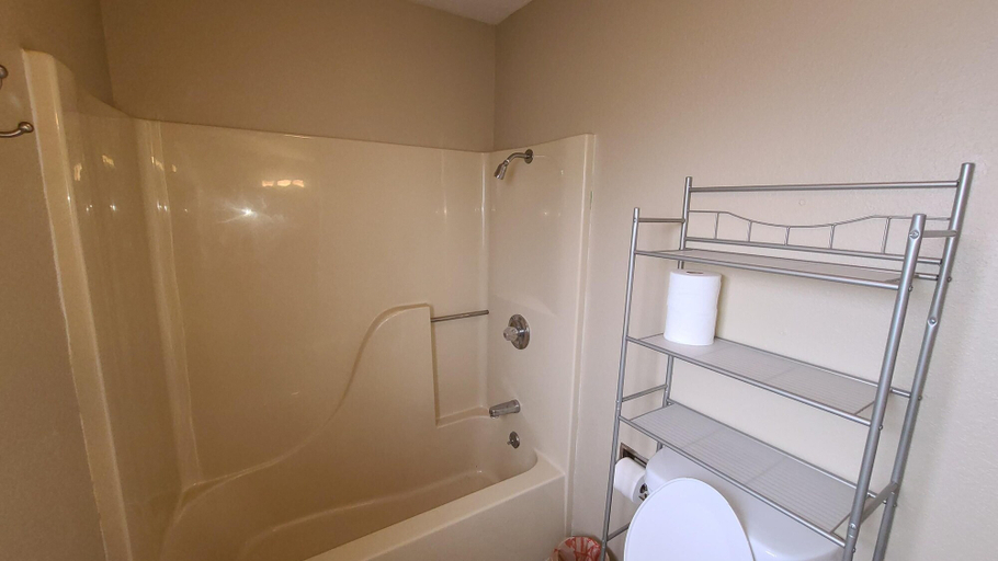 Bathroom 3, 4 Memories-unit 1 by Dreams2reality Vacations, Taney
