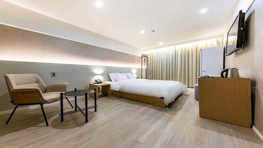 Bedroom 2, Hotel Yaja Suncheon Jorye, Suncheon