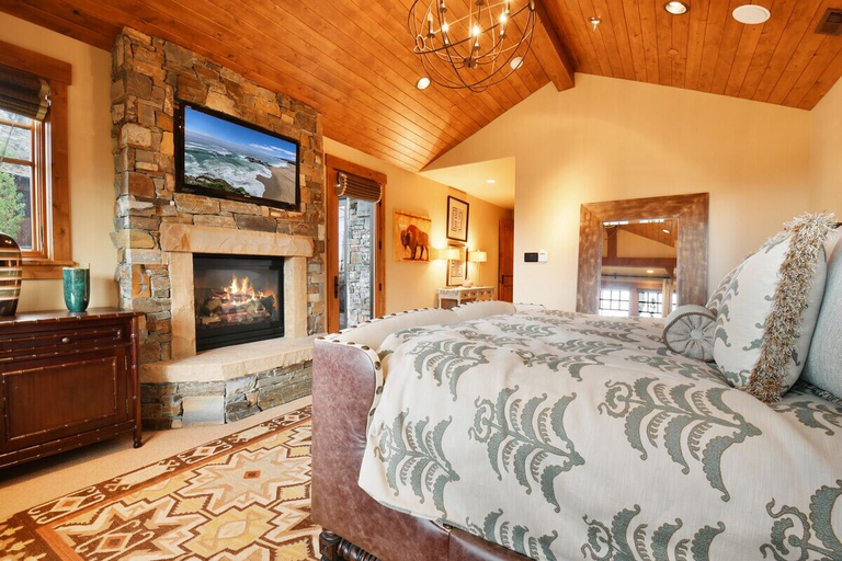 Bedroom 3, Lost Boulder Chalet, Summit