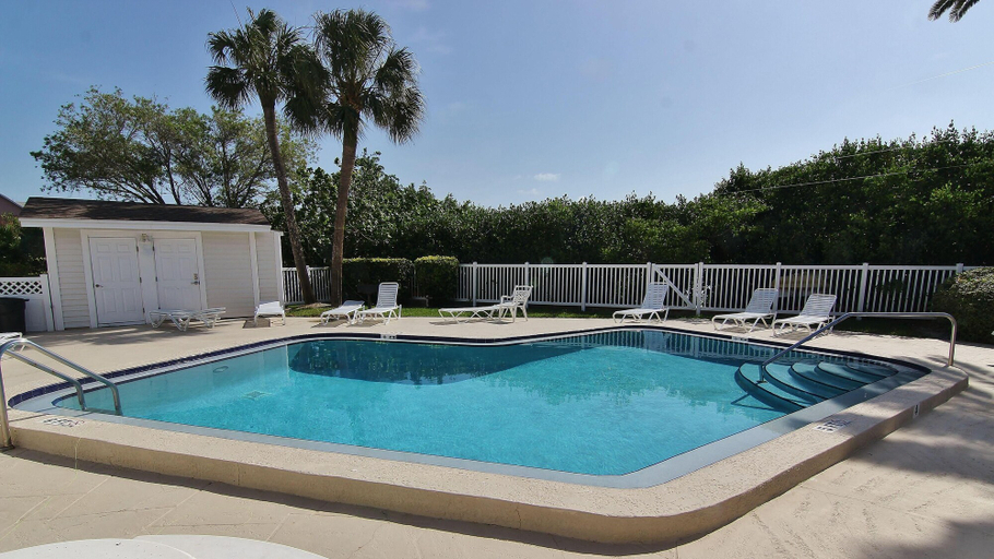 Sport & Beauty 4, Intercoastal 203 by Teeming Vacation Rentals, Pinellas