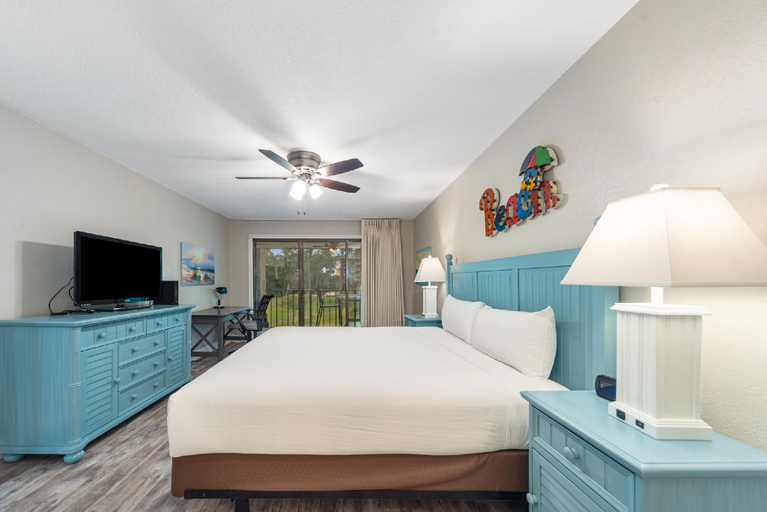 Bedroom, Edgewater Villa 708 su-9111EDGEE60708EW-263, Bay