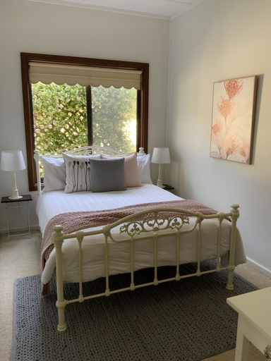 Bedroom 2, LAKES EDGE LAKE CONJOLA, Shoalhaven - Pt B