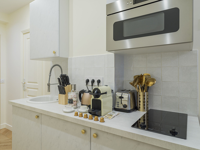 Others 5, The Margarette Suite, Paris