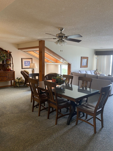 Public Area, Unit 152 - 2 Bedroom Condominium, Camden