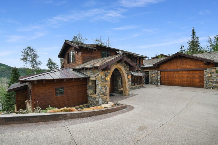 Exterior & Views 2, Lost Boulder Chalet, Summit