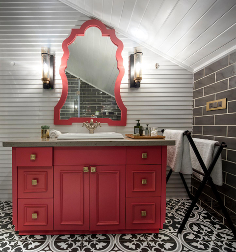 Bathroom 4, Elgin Hall, Chamba