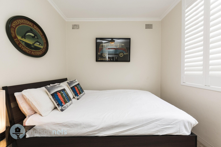 Bedroom 2, 2 Bdrm Apt With Carspace, Walk To Beach, Sydney