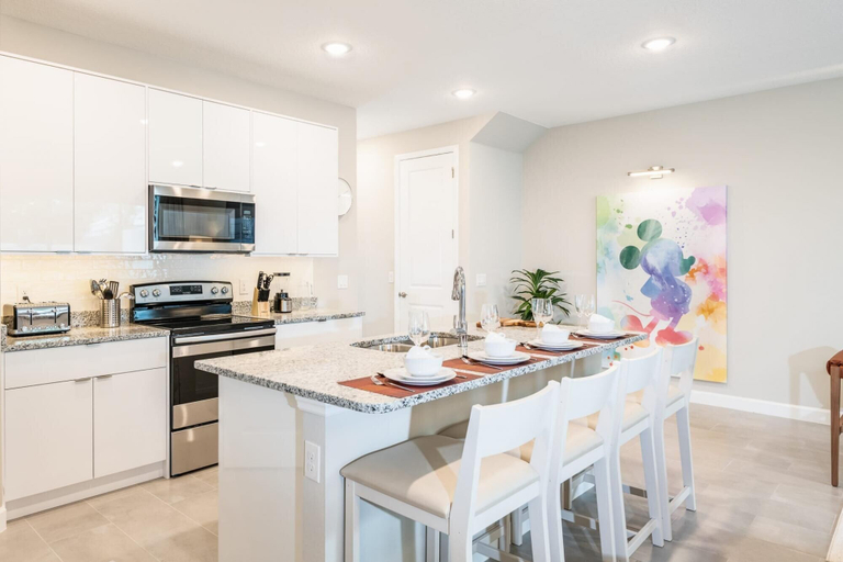 Others 1, Stylish Home With Themed Bedrooms and Private Pool, Osceola