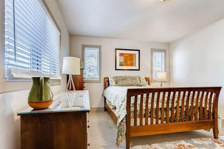 Bedroom 3, Royal Rays, Summit
