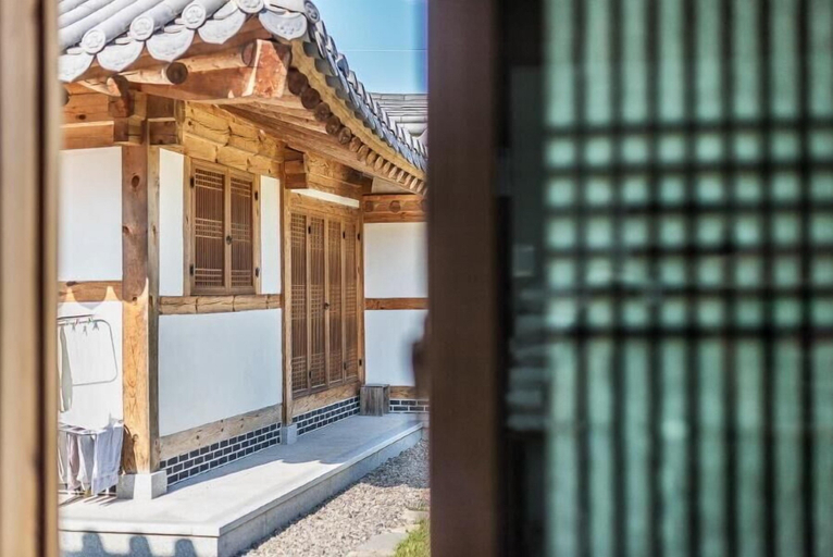 Exterior & Views 2, Gyeongju Hanok 1st, Gyeongju
