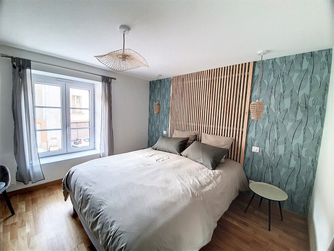Bedroom 2, Les Briquettes, Marne