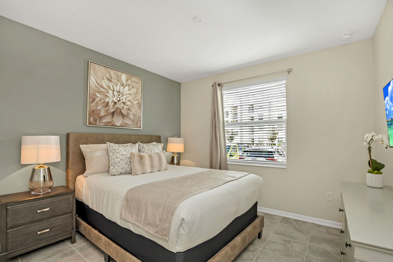 Bedroom 4, 3120 Paradox Circle #103, Osceola