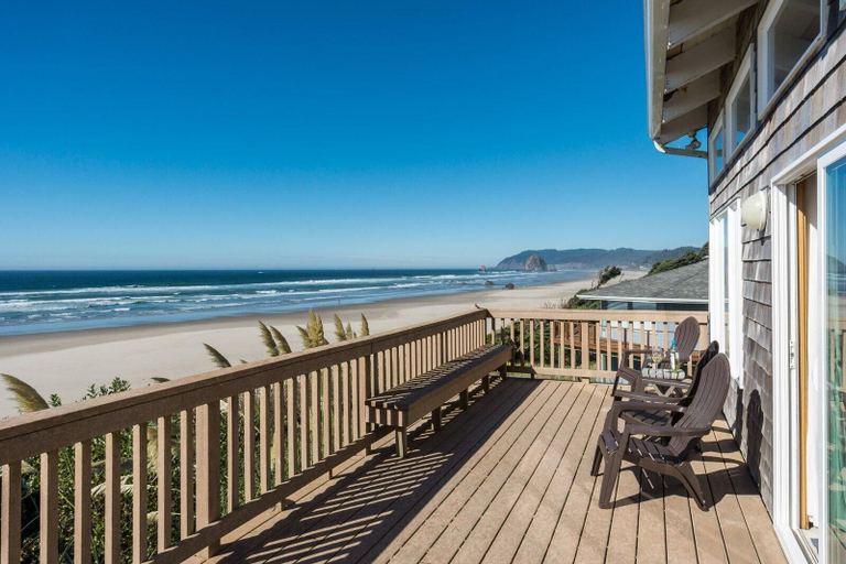 Others 4, Pacific St 6 SF 18 Pacific House, Clatsop