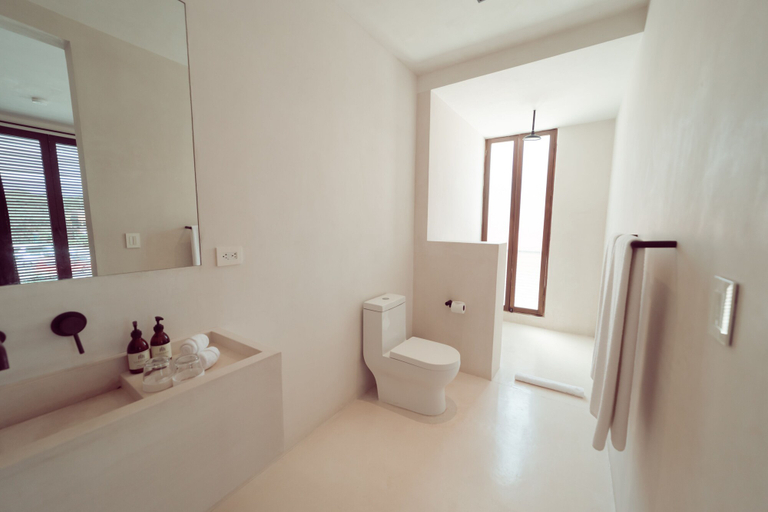 Bathroom 5, DownTown Tulum Hotel, Cozumel