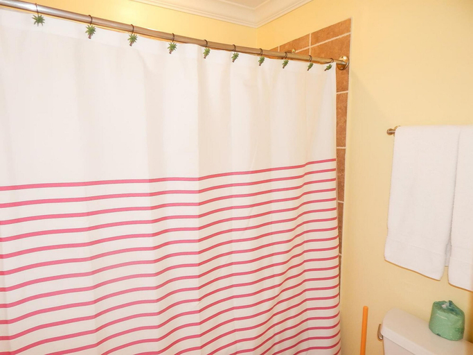 Bathroom 3, 407 Holiday Isle 407 by ACP, Mobile