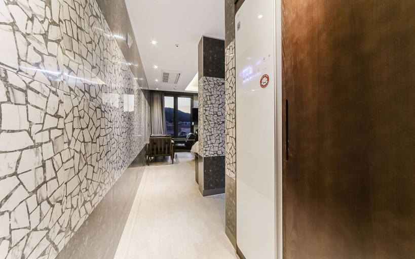 Public Area 2, Hotel Yuna, Busanjin