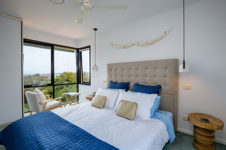 Bedroom 3, The Views Entertainers Deck bay Views, Melbourne