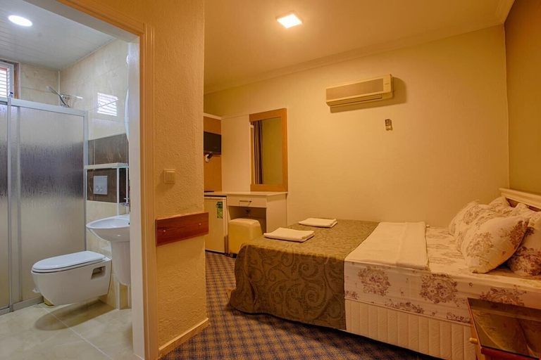 Bedroom 4, Azak Blue Otel, Alanya