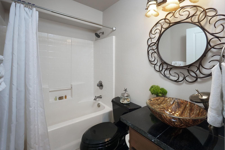 Bathroom 4, Pacific St SF 1 Seascape, Tillamook