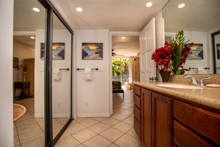 Bathroom 4, Relax Unwind Recharge 1BD w Pool AC & Beach Cabana - Maui Eldorado K102, Maui