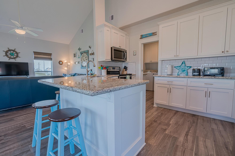 Others 5, The Coast is Clear Great Home By Beach Bay, Galveston