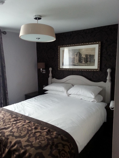 Bedroom 2, Punch House Monmouth, Monmouthshire