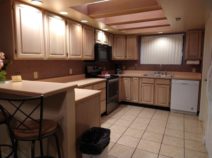 Others 1, Unit 164 - 2 Bedroom Condominium, Camden