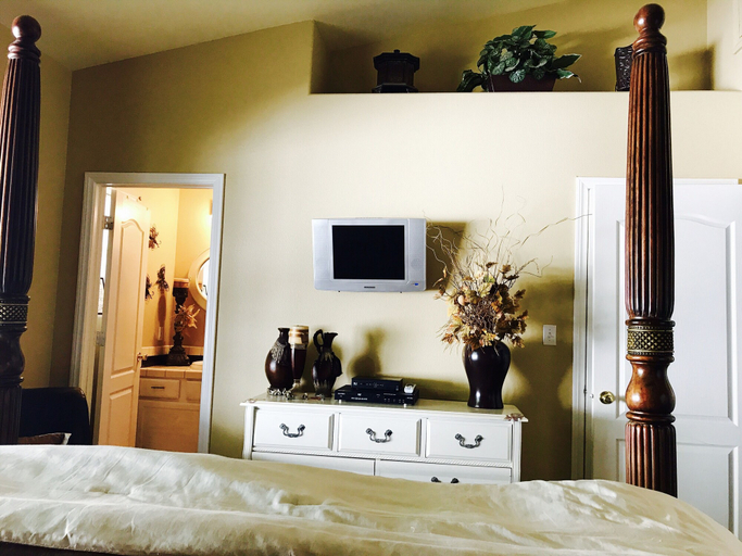 Bedroom 3, The Desert Thistle, Washington