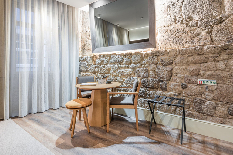 Others 5, Guestready - Mercadores 150, Porto