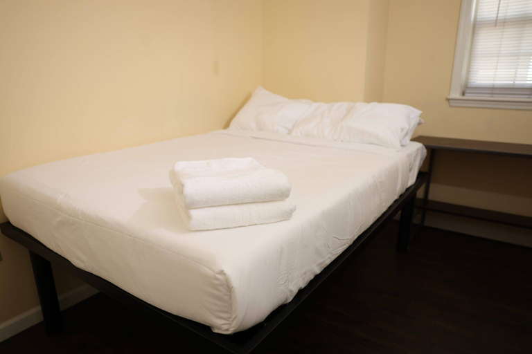 Bedroom 2, Cozy Campus Stay With 78 Walk Score, Saint Louis