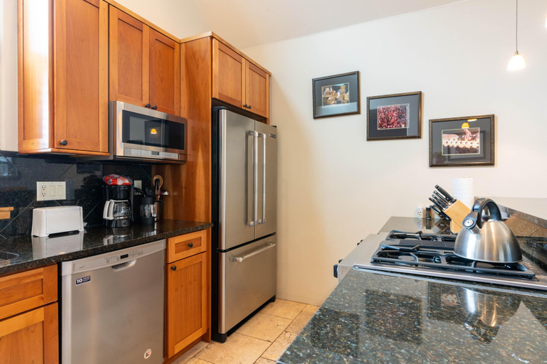 Others 1, S. Mahoney Dr - Owl Meadows 24, San Miguel