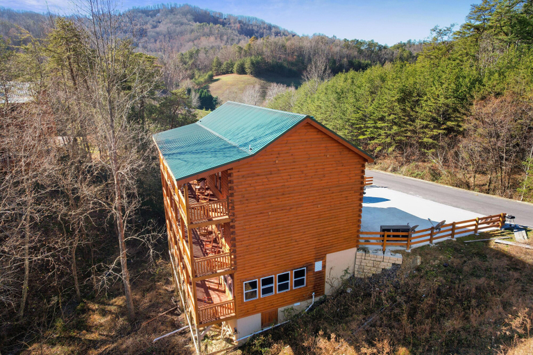 Exterior & Views 2, Haywood by Avantstay, Sevier