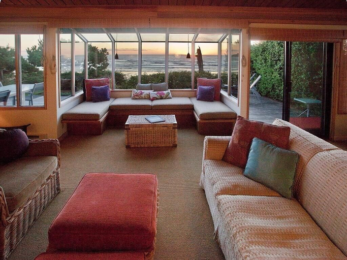 Public Area 3, Pacific Road SF 4 Arch Cape Escape, Clatsop