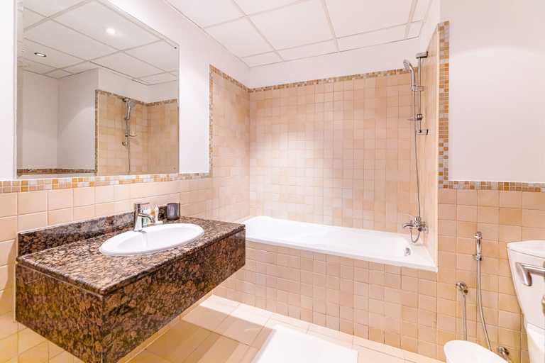 Bathroom 4, Bloomfields 3br in Rimal 4 JBR, Dubai